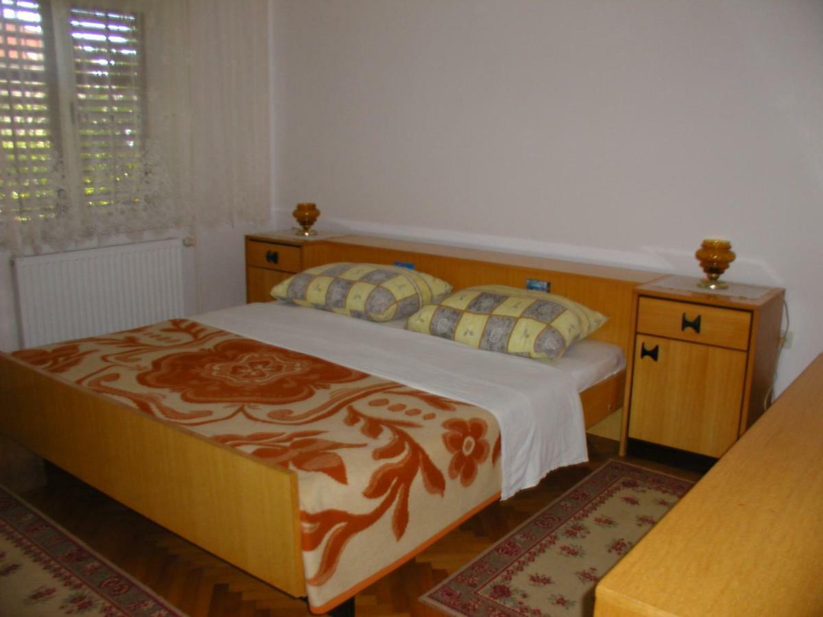 Apartman Jozo Orij Dugi Rat Exteriér fotografie